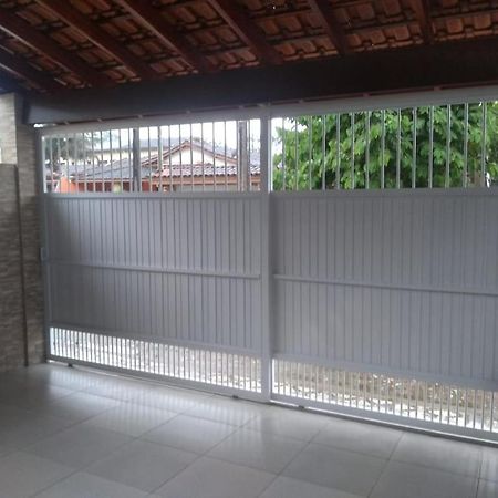 Casa De Temporada Em Ubatuba,Sp Villa Bagian luar foto